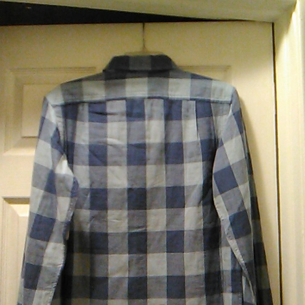 Nwt Men'sLong sleeve plaid shirt (S) - Picture 8 of 8